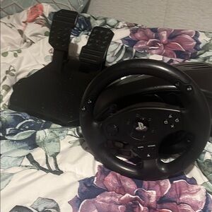 Black Gaming Steering Wheel and Pedals, thrustmaster t80